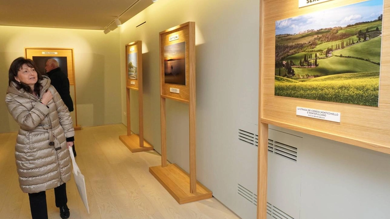 Quattro professionisti dell’obiettivo scelti per raccontare, attraverso le loro foto, altrettante aree del sud della Toscana. E tra questi un... Quattro professionisti dell’obiettivo scelti per raccontare, attraverso le loro foto, altrettante aree del sud della Toscana. E tra questi un...
