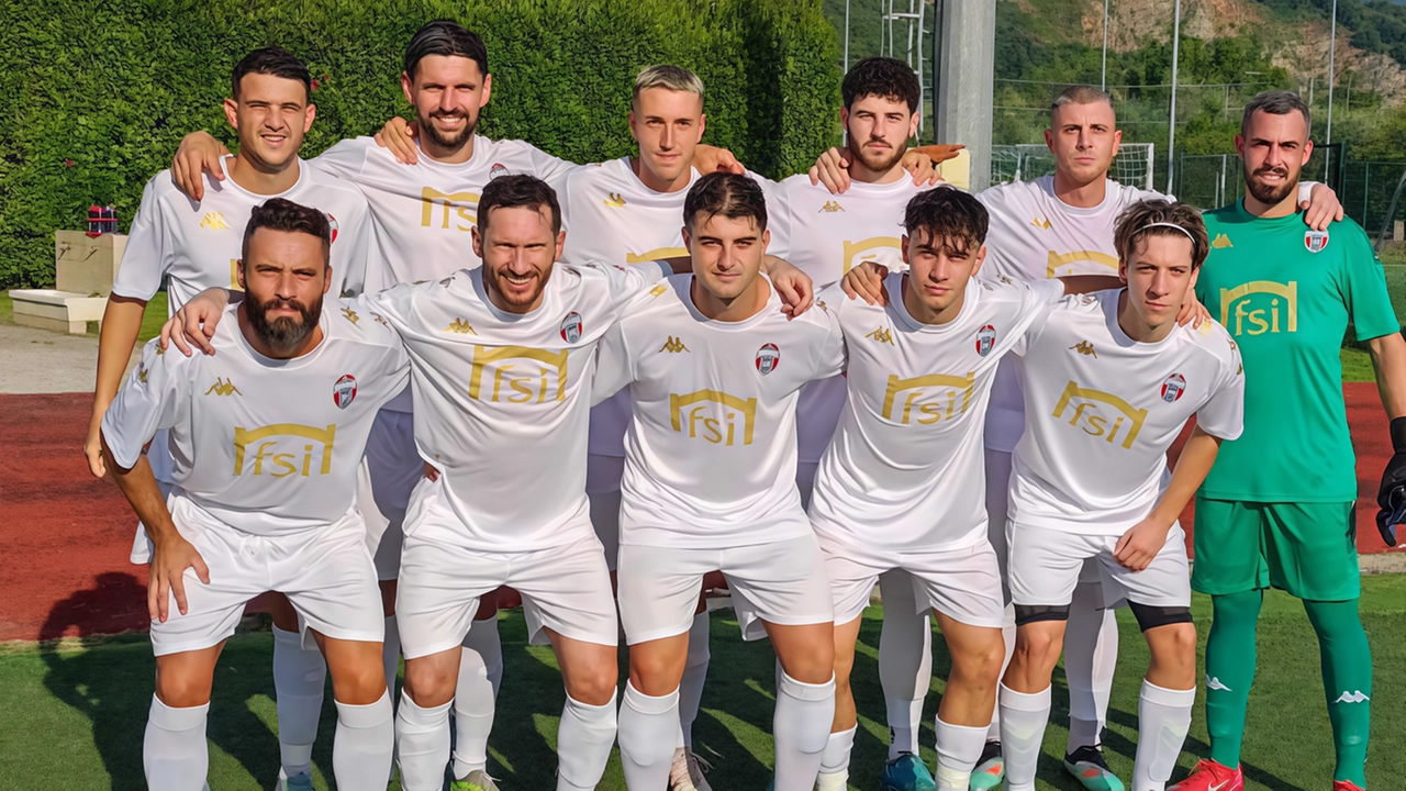 La formazione del Montignoso che oggi debutta in Promozione