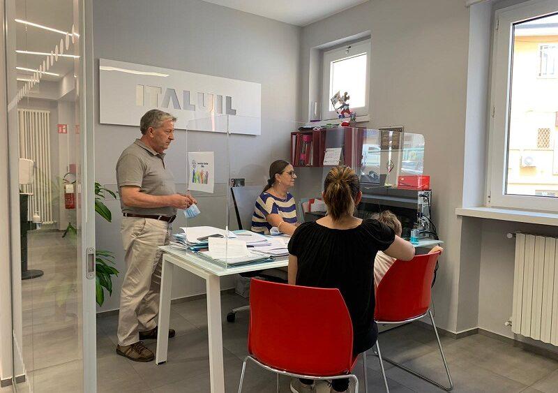 Assegno di inclusione, quasi tremila beneficiari e sussidi da 642 euro