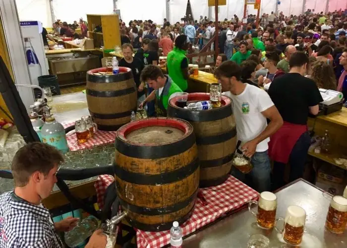 Festa della birra, due giorni di musica, birre artigianali, street food, spettacoli e intrattenimento per tutte le età