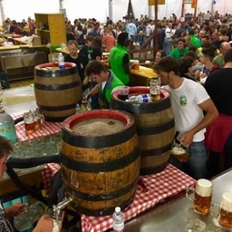 Festa della birra, due giorni di musica, birre artigianali, street food, spettacoli e intrattenimento per tutte le età