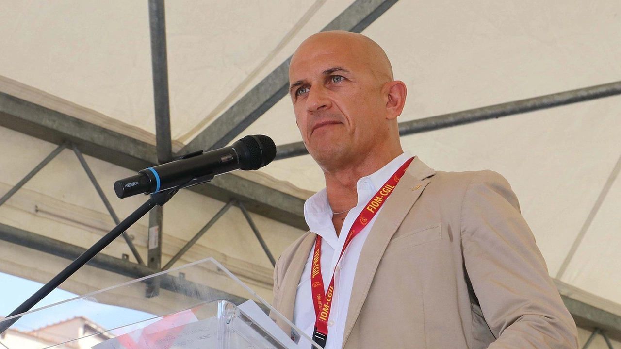 Massimo Braccini segretario generale Fiom Livorno e Grosseto originario di Massarosa