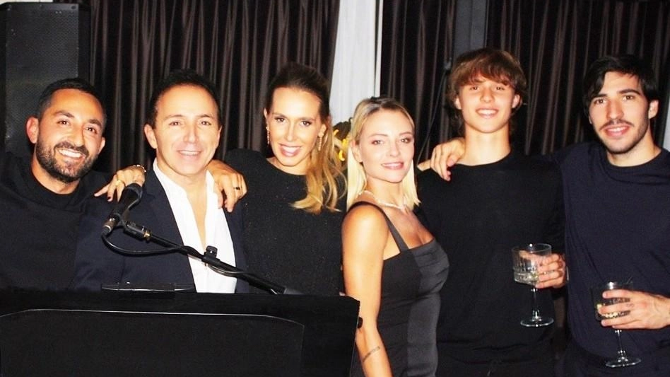 Busà con Giuseppe Riso, Mariana Mecacci, Giulia Provvedi, Comotto jr e Tonali Busà con Giuseppe Riso, Mariana Mecacci, Giulia Provvedi, Comotto jr e Tonali