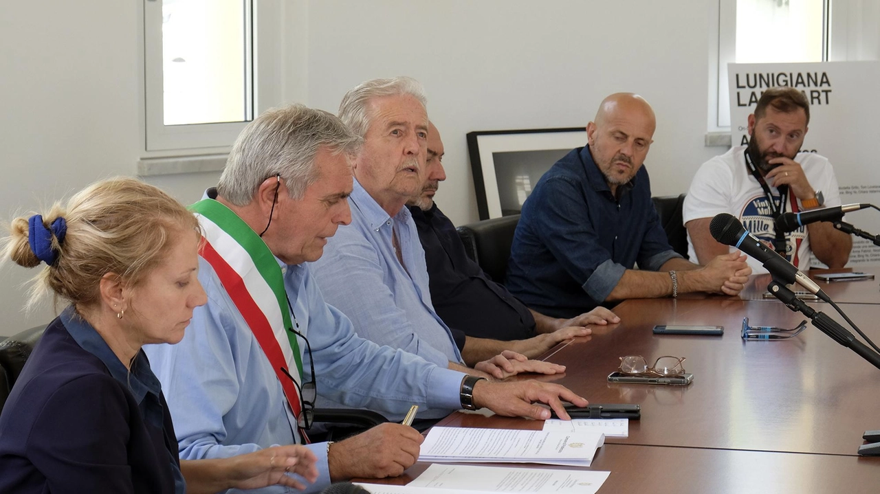 Il primo consiglio comunale del sindaco Riccardo Varese: il primo cittadino sta lavorando affinché la riunione possa essere seguita anche online Il primo consiglio comunale del sindaco Riccardo Varese: il primo cittadino sta lavorando affinché la riunione possa essere seguita anche online
