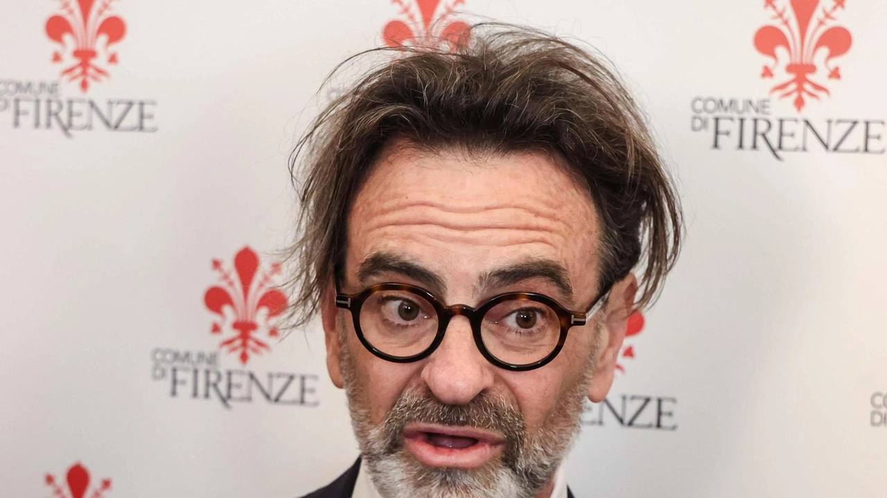 Sfiduciato e decaduto. Con 6 voti favorevoli alla revoca e 4 astenuti, Luca Santarelli non è più, da ieri, presidente... Sfiduciato e decaduto. Con 6 voti favorevoli alla revoca e 4 astenuti, Luca Santarelli non è più, da ieri, presidente...