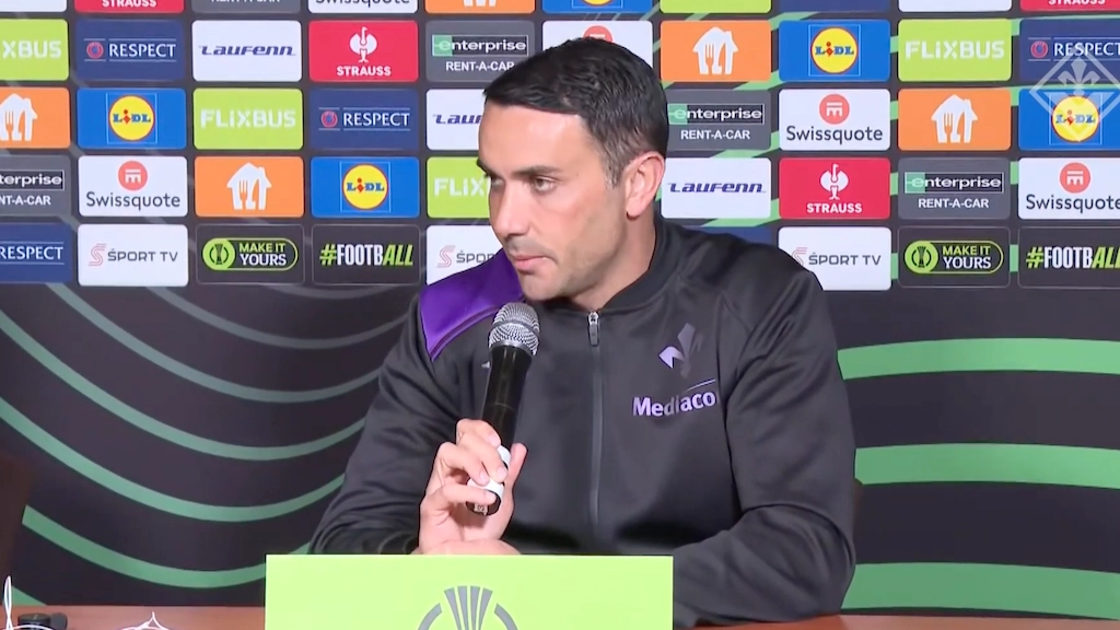 Raffaele Palladino in conferenza stampa alla vigilia di Celje-Fiorentina