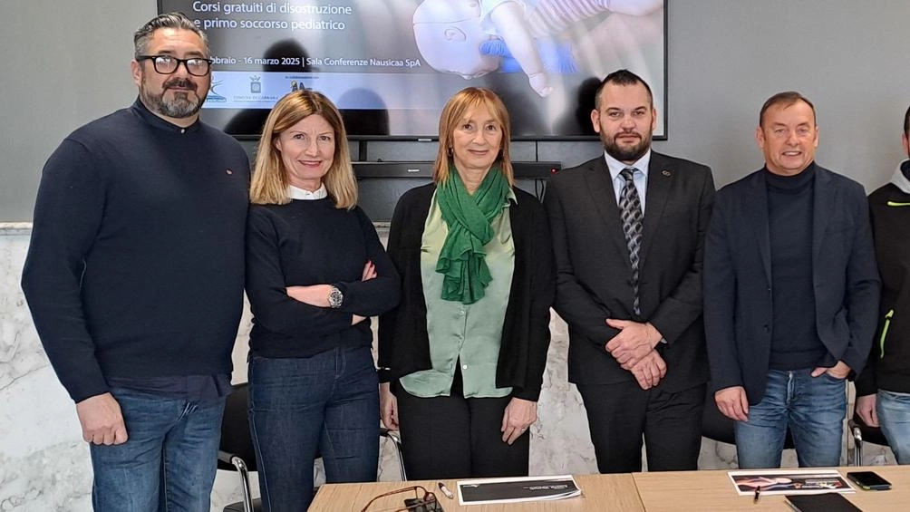 La conferenza stampa di presentazione del progetto ’Occhio al bambino’. ieri mattina da Nausicaa
