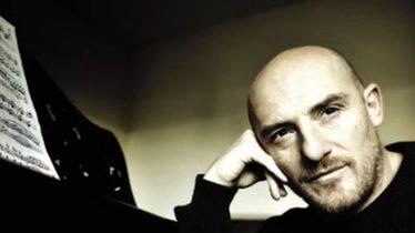 SAN GEMINI - Sarà una notte d’arte, talento e memoria sotto le stelle quella in programma domani a San Gemini,... SAN GEMINI - Sarà una notte d’arte, talento e memoria sotto le stelle quella in programma domani a San Gemini,...