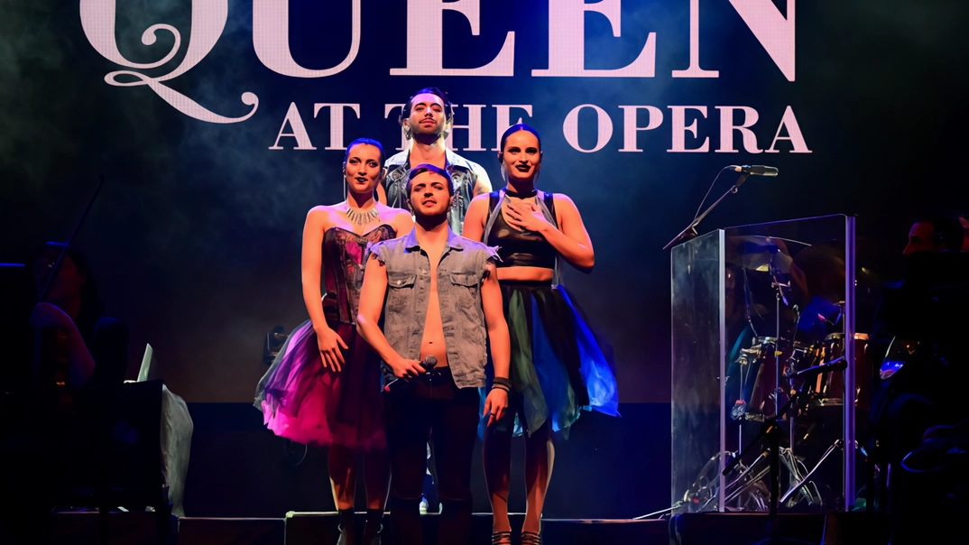 Doppia tappa fiorentina per ’Queen At The Opera’ in scena domani e venerdì al Teatro Cartiere Carrara di Firenze Doppia tappa fiorentina per ’Queen At The Opera’ in scena domani e venerdì al Teatro Cartiere Carrara di Firenze