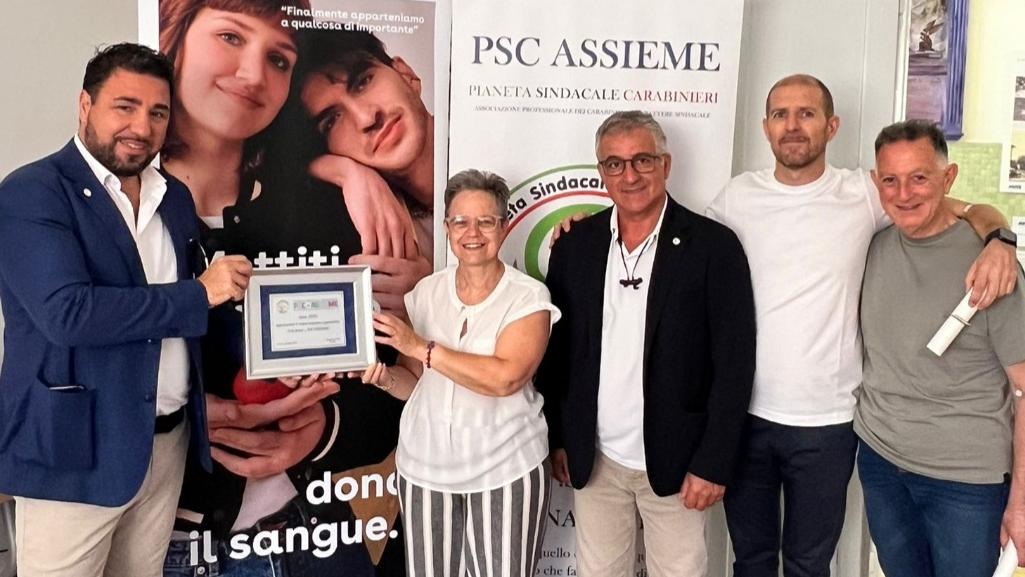Carabinieri e Avis uniti per favorire le donazioni di sangue Carabinieri e Avis uniti per favorire le donazioni di sangue