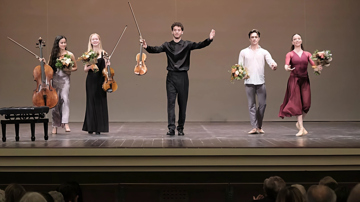 Il quartetto di stelle internazionali chiude la V edizione del "Youth Music Festival" ad Arezzo, promuovendo la musica classica tra i giovani. Il quartetto di stelle internazionali chiude la V edizione del "Youth Music Festival" ad Arezzo, promuovendo la musica classica tra i giovani.
