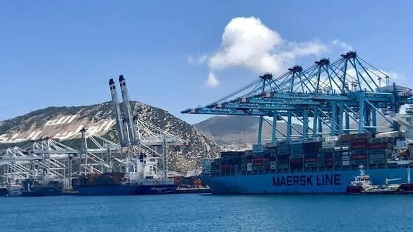 Il porto di Tanger Med, nel nord del Marocco (foto Ansa) Il porto di Tanger Med, nel nord del Marocco (foto Ansa)