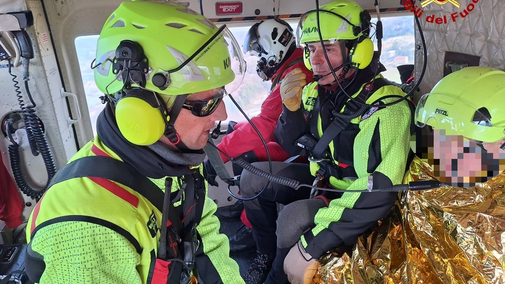 Il bambino soccorso in elicottero