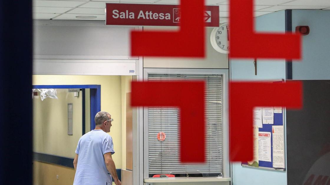 Nuovo caso di meningite. Ricoverata una ragazza. Subito avviata la profilassi Nuovo caso di meningite. Ricoverata una ragazza. Subito avviata la profilassi