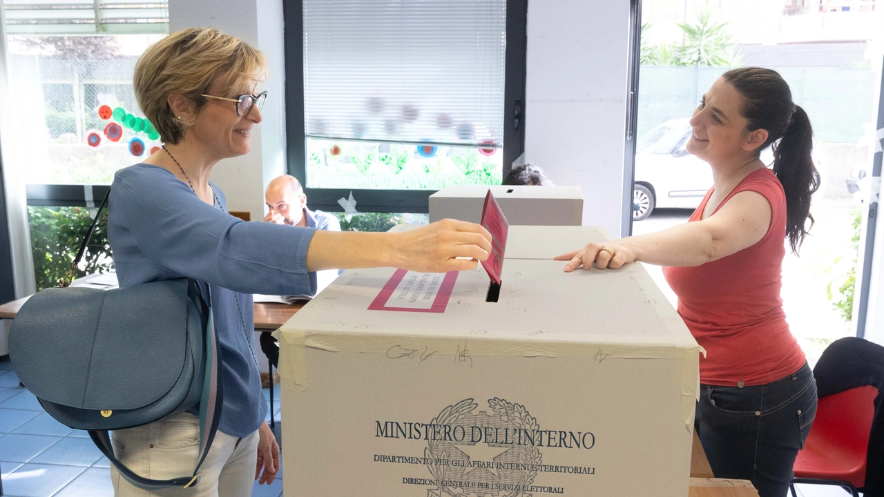 Elezioni Toscana, voto in autunno. Giani e il compromesso sulla data: “Intesa possibile sul 12 ottobre”