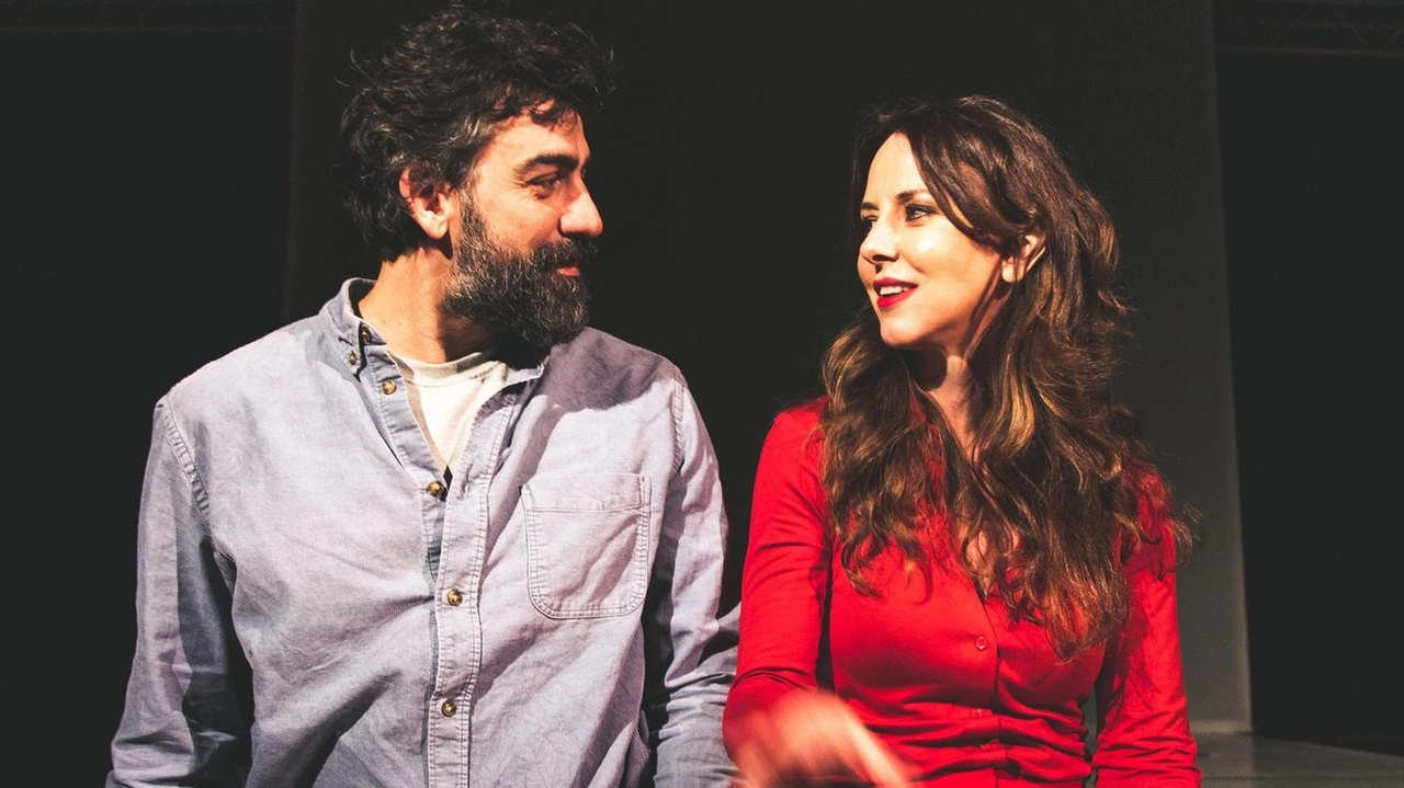 Caterina Guzzanti e Federico Vigorito in ’Secondo Lei’ (. foto di Francesca Lucidi Caterina Guzzanti e Federico Vigorito in ’Secondo Lei’ (. foto di Francesca Lucidi