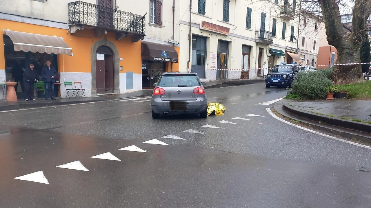 Si indaga sulla dinamica dell’incidente che ha provocato la morte del professor Eraldo Furletti nel pieno centro di Fivizzano Si indaga sulla dinamica dell’incidente che ha provocato la morte del professor Eraldo Furletti nel pieno centro di Fivizzano