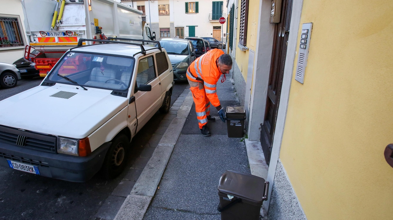 Con un post l’amministrazione guidata da Linda Vanni si scusa con i cittadini "Chiediamo il miglioramento del servizio in sede amministrativa e politica". Con un post l’amministrazione guidata da Linda Vanni si scusa con i cittadini "Chiediamo il miglioramento del servizio in sede amministrativa e politica".