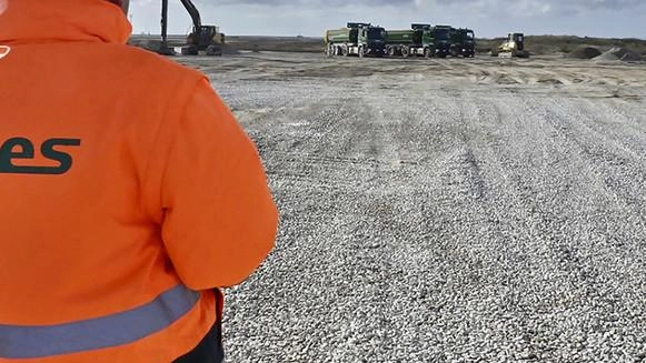 Il cantiere del primo lotto di Darsena Europa: Legambiente ha fatto il punto venerdì scorso al circolo Il Fortino Il cantiere del primo lotto di Darsena Europa: Legambiente ha fatto il punto venerdì scorso al circolo Il Fortino