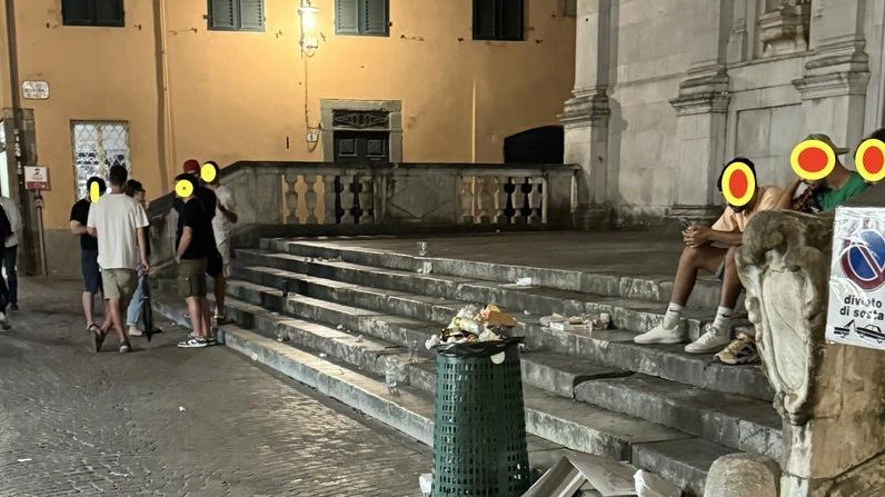 Un’immagine eloquente di quel che sostiene il Comitato Un’immagine eloquente di quel che sostiene il Comitato