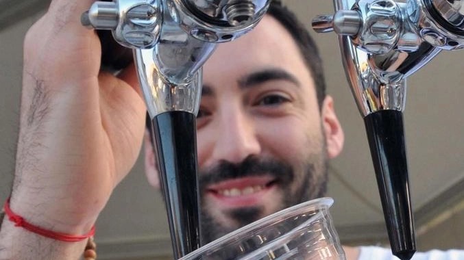 Tre giorni di festa con birra, specialità gastronomiche e convivialità. L’associazione gemellaggi di Montespertoli, con il patrocinio del Comune di... Tre giorni di festa con birra, specialità gastronomiche e convivialità. L’associazione gemellaggi di Montespertoli, con il patrocinio del Comune di...
