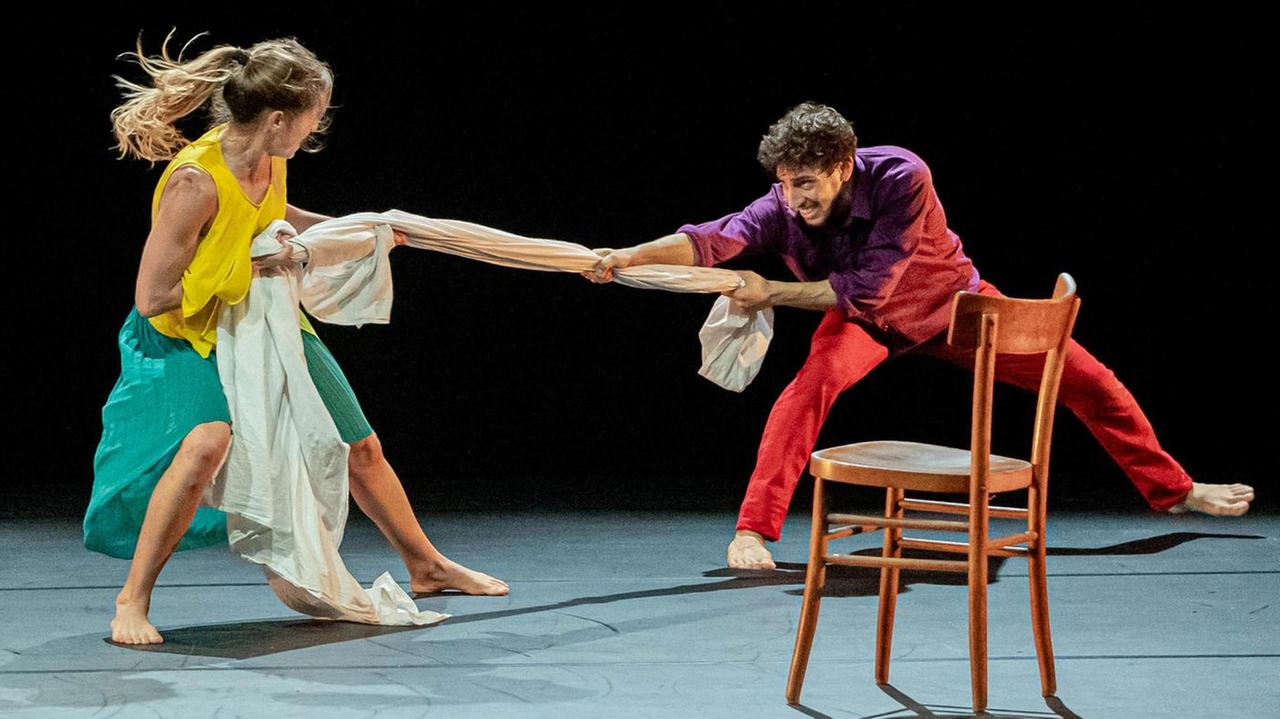Una versione inedita di ’Amore Amaro’ la co-produzione Compagnia Francesca Selva e Theatre du Centre-AvignonOFF 2014 approda a ’Sboccia l’estate’,...