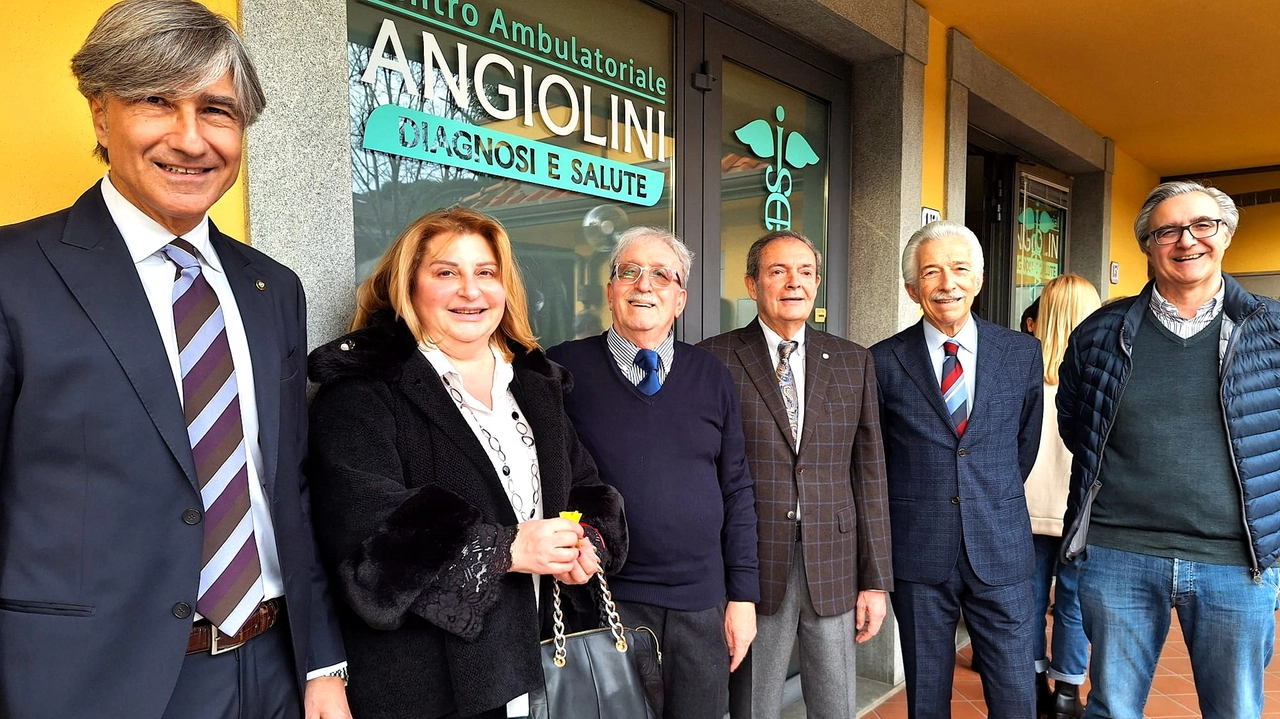 L'inaugurazione L'inaugurazione