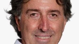 I cittadini di Viareggio denunciano la mancanza di azioni concrete da parte dell'amministrazione comunale per contrastare la crescente violenza e criminalità. Fratelli d'Italia propone soluzioni come l'uso di tecnologie e la formazione del personale, ma critica l'inerzia dell'amministrazione. I cittadini di Viareggio denunciano la mancanza di azioni concrete da parte dell'amministrazione comunale per contrastare la crescente violenza e criminalità. Fratelli d'Italia propone soluzioni come l'uso di tecnologie e la formazione del personale, ma critica l'inerzia dell'amministrazione.