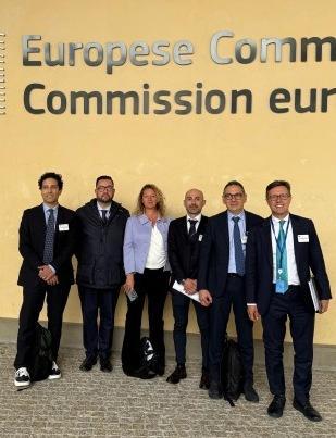 https://www.lanazione.it/image-service/view/acePublic/alias/contentid/ZDA0MmEzMjYtYTEyNi00/0/prato-e-la-missione-in-ue-la-porta-la-verita-tanto-merito-di-torselli.jpeg