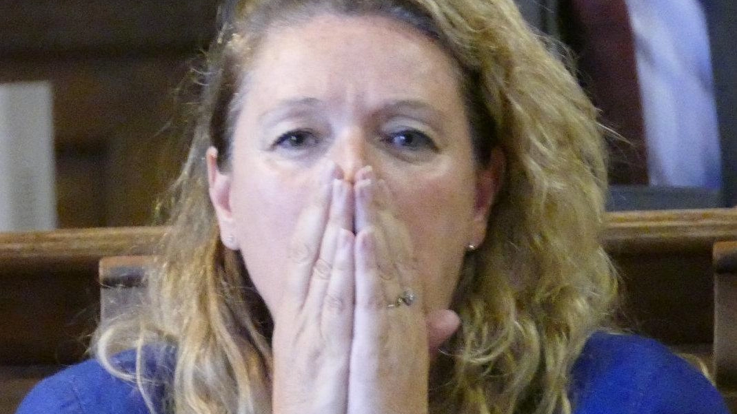 La sindaca dimissionaria Ilaria Bugetti La sindaca dimissionaria Ilaria Bugetti