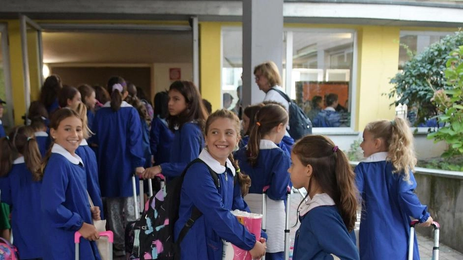 Tutto pronto per il primo giorno di scuola: domani 6mila alunni tornano in aula Tutto pronto per il primo giorno di scuola: domani 6mila alunni tornano in aula
