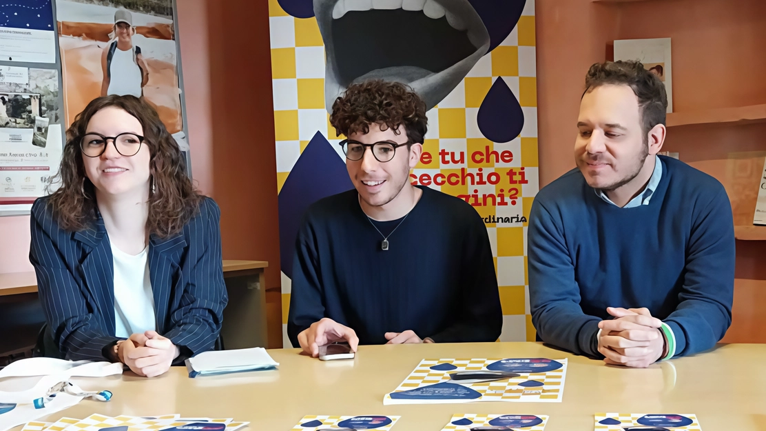 Un gruppo selezionato di 25 giovani di età compresa tra i 18 e i 30 anni, che hanno inviato la propria disponibilità, si prepara ad iniziare il percorso che metterà al centro le loro idee, istanze e progetti per Fucecchio Un gruppo selezionato di 25 giovani di età compresa tra i 18 e i 30 anni, che hanno inviato la propria disponibilità, si prepara ad iniziare il percorso che metterà al centro le loro idee, istanze e progetti per Fucecchio