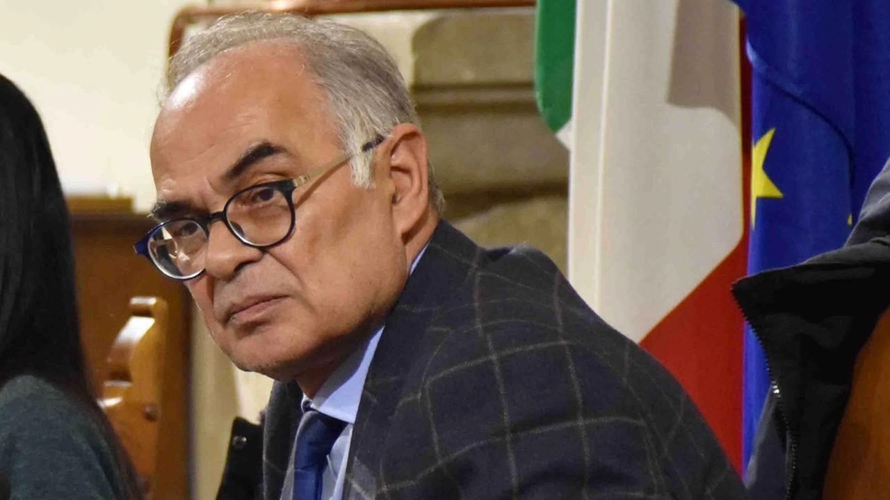 Il presidente del Consiglio comunale, Luciano Bacchetta, ha convocato per domani l’assemblea municipale di Città di Castello Il presidente del Consiglio comunale, Luciano Bacchetta, ha convocato per domani l’assemblea municipale di Città di Castello