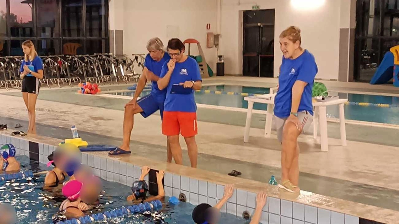La piscina di Comeana riapre con nuoto libero e corsi per bambini e adulti gestiti dal Cgfs di Prato. Iscrizioni aperte per la stagione fino al 30 giugno 2025. La piscina di Comeana riapre con nuoto libero e corsi per bambini e adulti gestiti dal Cgfs di Prato. Iscrizioni aperte per la stagione fino al 30 giugno 2025.