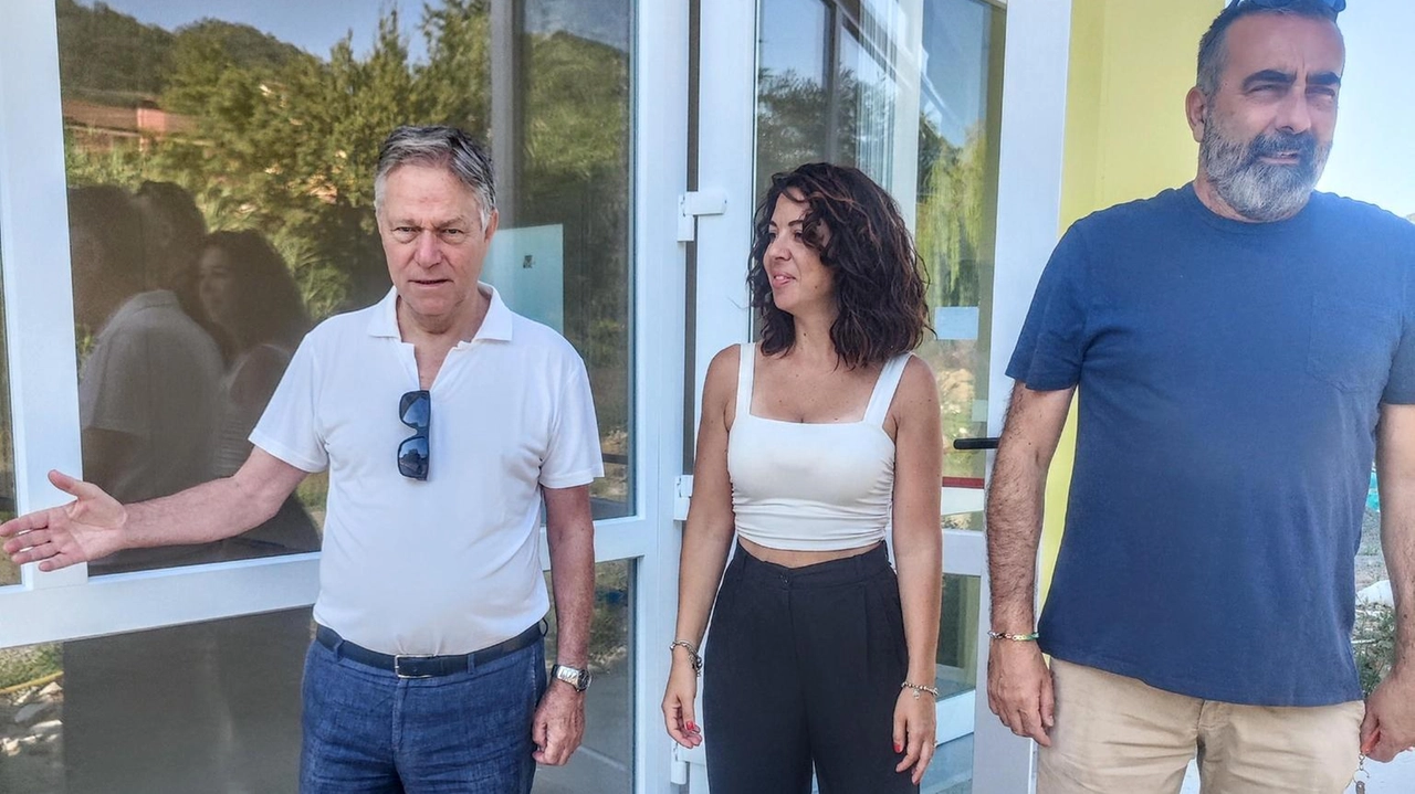 Il sopralluogo alla struttura che è molto attesa dalla comunità locale. Adesso il tassello mancante per un’opera del valore di 1,2 milioni di euro Il sopralluogo alla struttura che è molto attesa dalla comunità locale. Adesso il tassello mancante per un’opera del valore di 1,2 milioni di euro