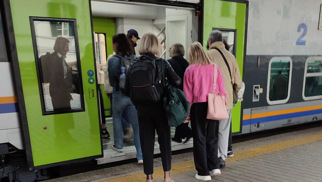 Odissea ferroviaria da Roma a Terni: “Lasciati a Tiburtina fino a notte” Odissea ferroviaria da Roma a Terni: “Lasciati a Tiburtina fino a notte”