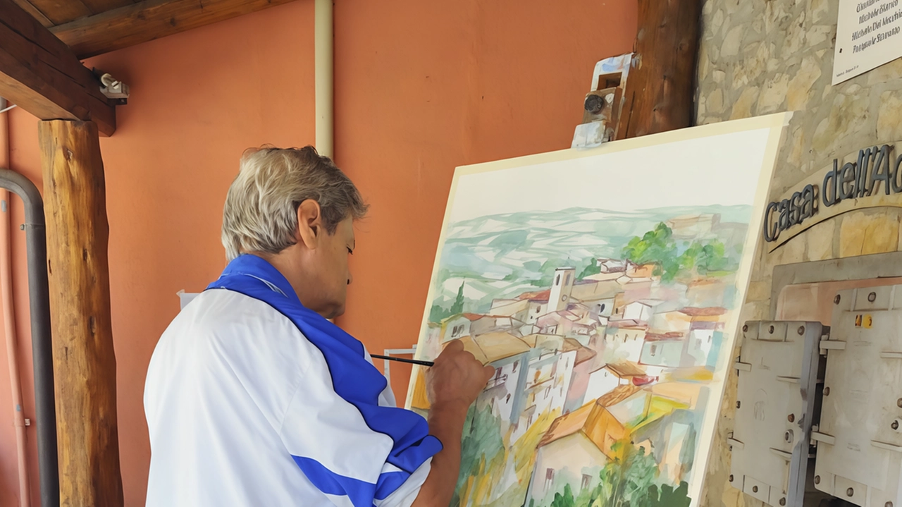Un artista all’opera durante un’estemporanea di pittura, l’appuntamento con la prima edizione di “VitoliniArte” è per domenica 28 settembre