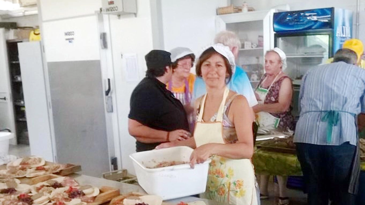 La Sagra della Polenta e Uccelli a Filecchio (foto Borghesi) La Sagra della Polenta e Uccelli a Filecchio (foto Borghesi)