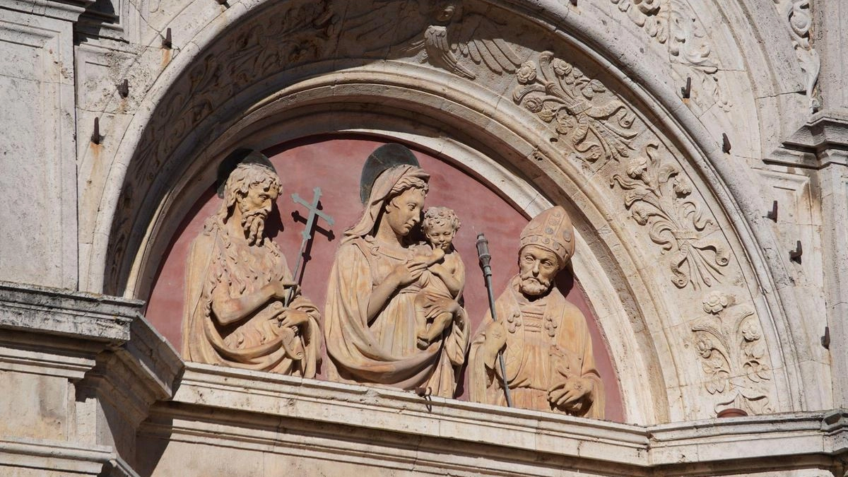 Nei sette minuti del suo primo discorso, il neoeletto Papa Leone XIV non ha mancato di dedicare una frase alla... Nei sette minuti del suo primo discorso, il neoeletto Papa Leone XIV non ha mancato di dedicare una frase alla...