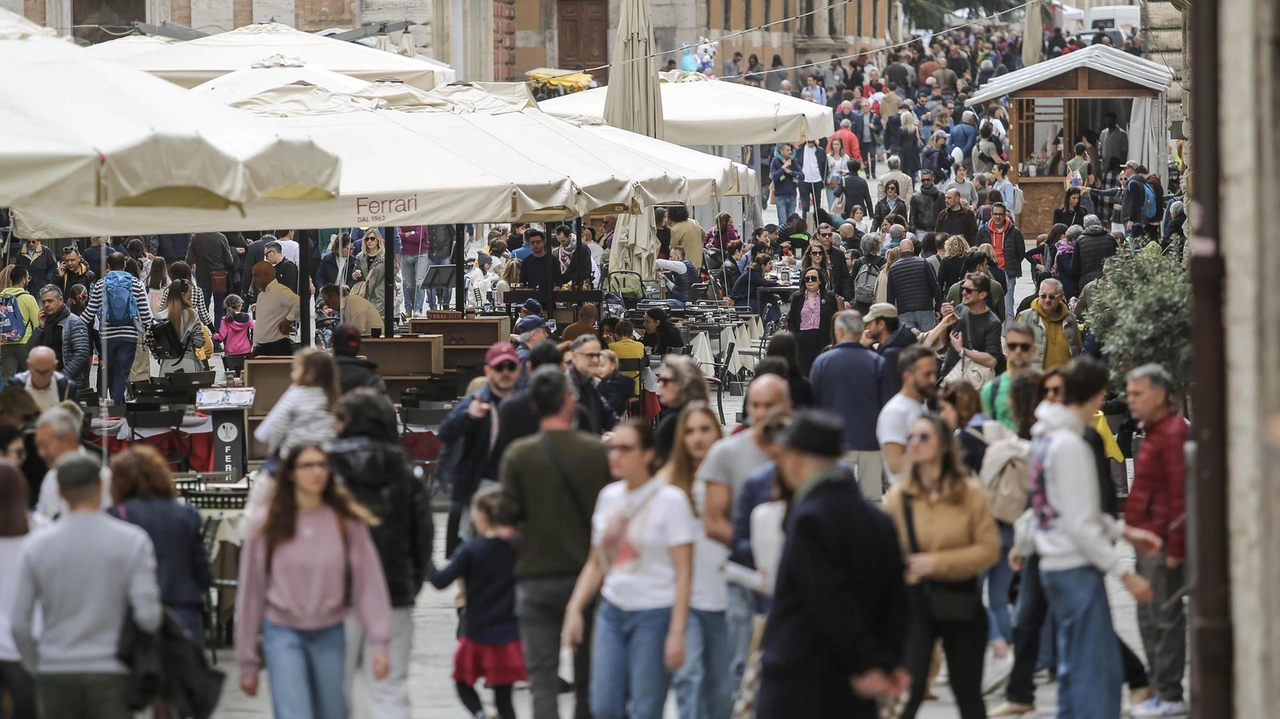 ll turismo culturale è tra gli. asset chiave dello sviluppo della regione ll turismo culturale è tra gli. asset chiave dello sviluppo della regione