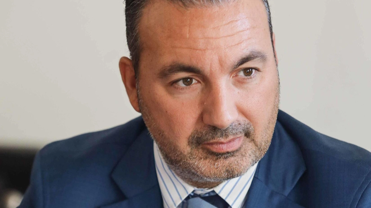 I lavoratori del call center di Sant’Agostino protestano per i ritardi nei pagamenti. Regione Toscana coinvolta nella vicenda. I lavoratori del call center di Sant’Agostino protestano per i ritardi nei pagamenti. Regione Toscana coinvolta nella vicenda.