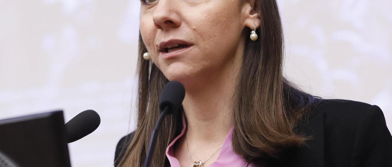 "Regione condannata al caos"