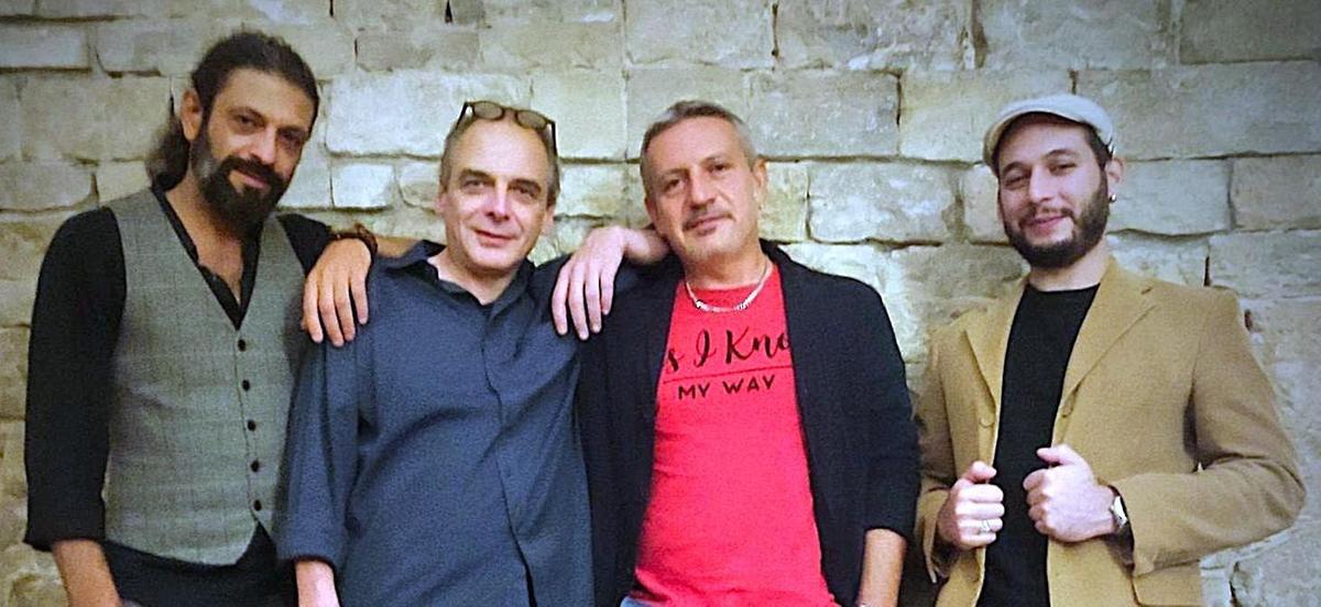 https://www.lanazione.it/image-service/view/acePublic/alias/contentid/ZDEwNWY5NmItZDBmZS00/0/al-castello-fra-note-e-tradizione-il-fascino-dello-swing-manouche-con-il-maurizio-geri-swingtet.jpeg?f=1.91:1&w=1200