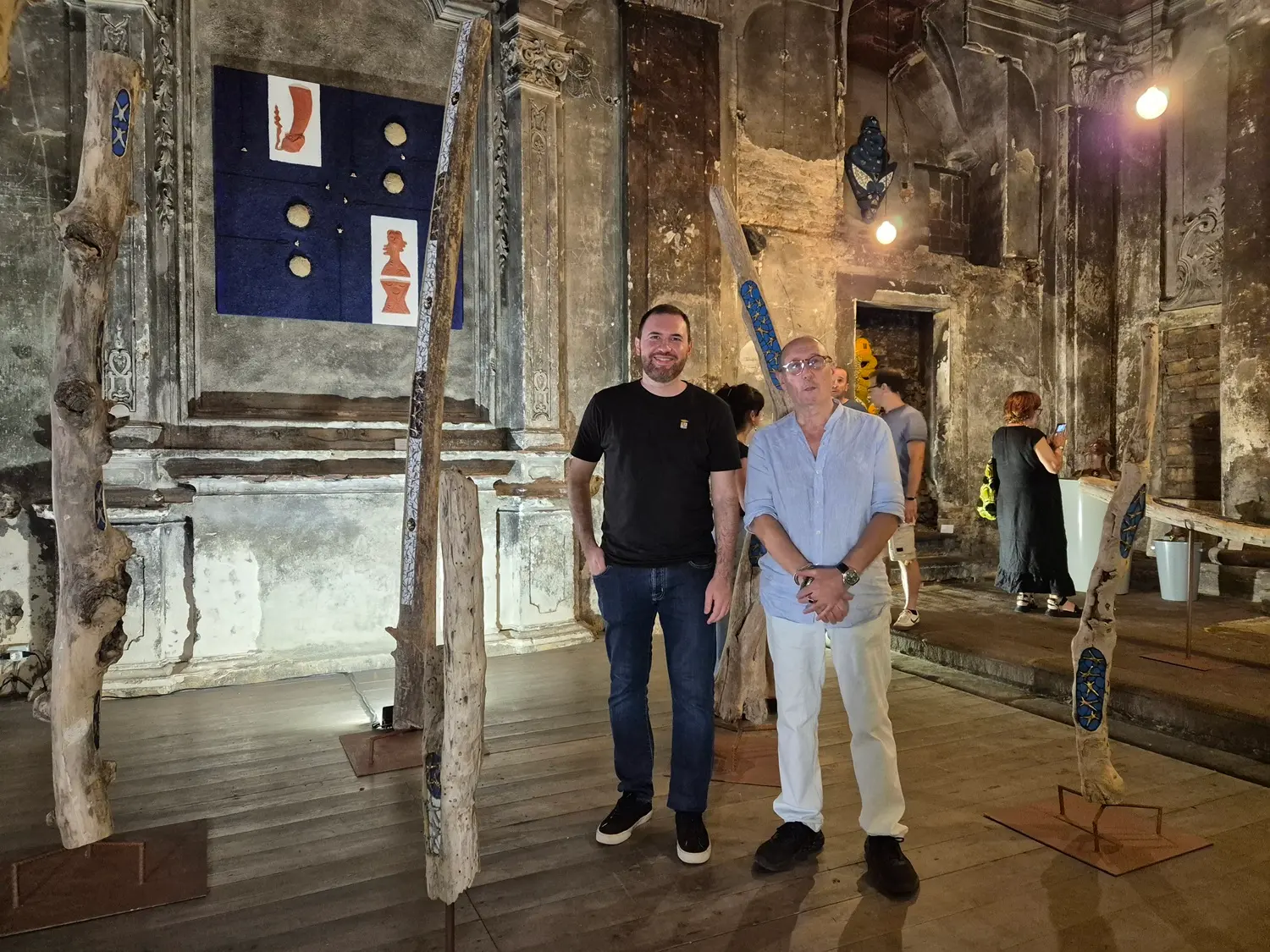 Prosegue fino a domenica 3 agosto la mostra “Moby Dick in una stanza” di Giulio Galgani a cura di Marco Botti