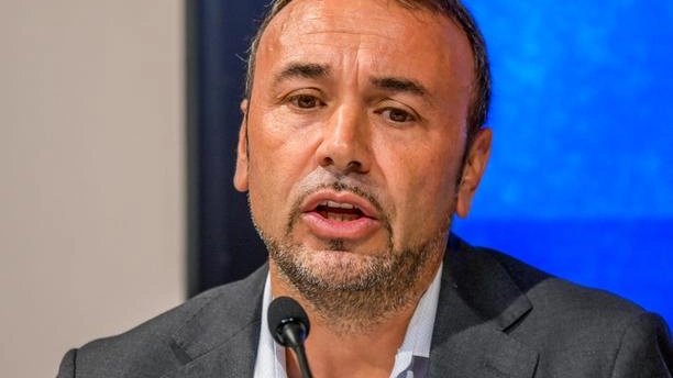 Il sindaco di Lastra a Signa, Emanuele Caporaso, ha illustrato ai sindacati le linee di bilancio per il 2025. Più risorse per il contributo affitti e lo sport, nessun aumento di tariffe Il sindaco di Lastra a Signa, Emanuele Caporaso, ha illustrato ai sindacati le linee di bilancio per il 2025. Più risorse per il contributo affitti e lo sport, nessun aumento di tariffe