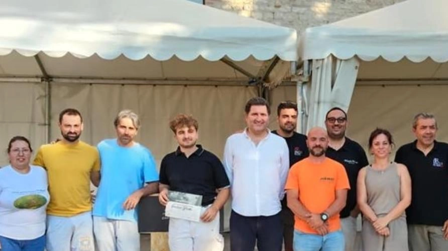 Artigiani e commercianti protagonisti di questo primo weekend di “Made in Gubbio“. In arrivo un’asta di beneficenza Artigiani e commercianti protagonisti di questo primo weekend di “Made in Gubbio“. In arrivo un’asta di beneficenza