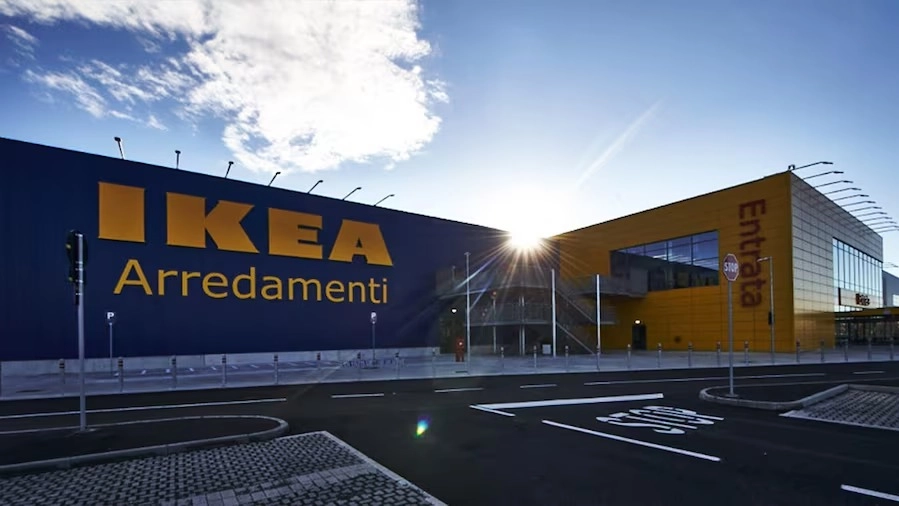 Il negozio Ikea di Pisa (foto d'archivio) Il negozio Ikea di Pisa (foto d'archivio)