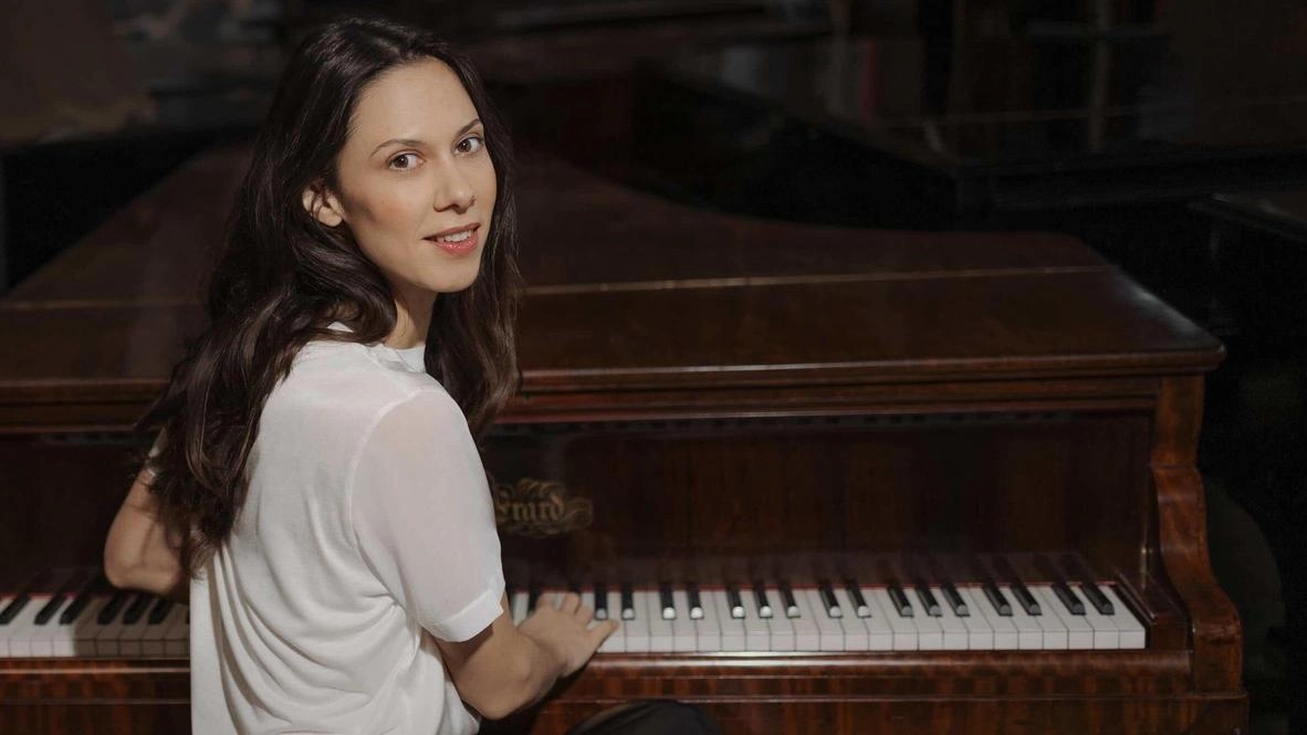 Stasera (21.30) per il Pisa Jazz Rebirth, "emozionata di suonare in una città a forte vocazione universitaria" . Stasera (21.30) per il Pisa Jazz Rebirth, "emozionata di suonare in una città a forte vocazione universitaria" .