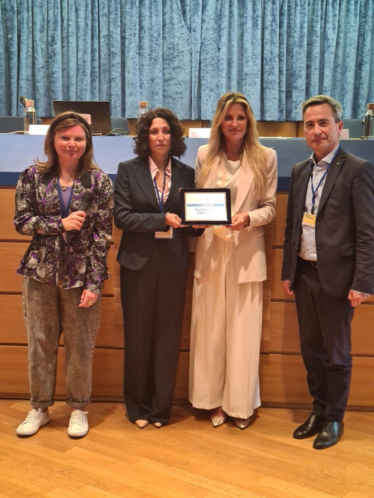 premiata a roma la fondazione cer italia presieduta da silvia chiassai da Lanazione.it premiata a roma la fondazione cer italia presieduta da silvia chiassai