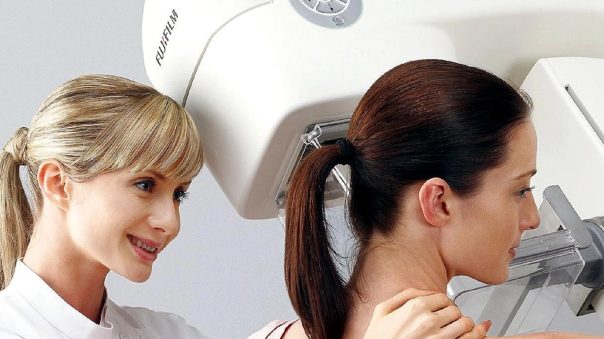 Un weekend dedicato alla salute delle donne e alla prevenzione del tumore al seno. Sabato 24 e domenica 25 maggio,... Un weekend dedicato alla salute delle donne e alla prevenzione del tumore al seno. Sabato 24 e domenica 25 maggio,...